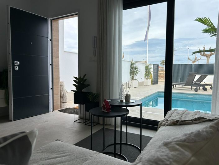 Image No.30-3 Bed Villa for sale