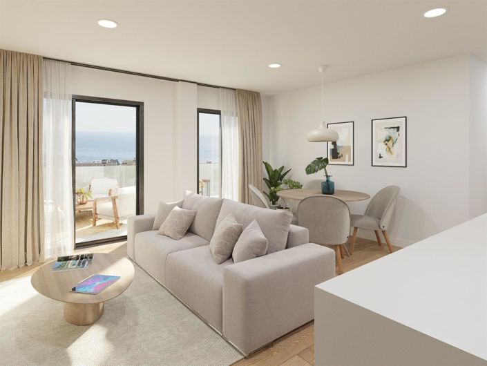 Image No.7-3 Bed Property for sale