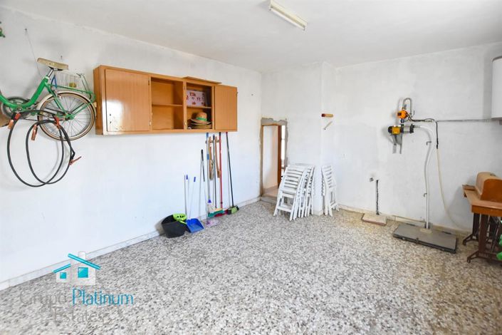 Image No.12-2 Bed Villa for sale