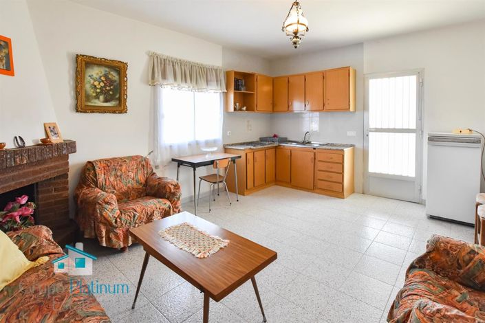 Image No.5-2 Bed Villa for sale