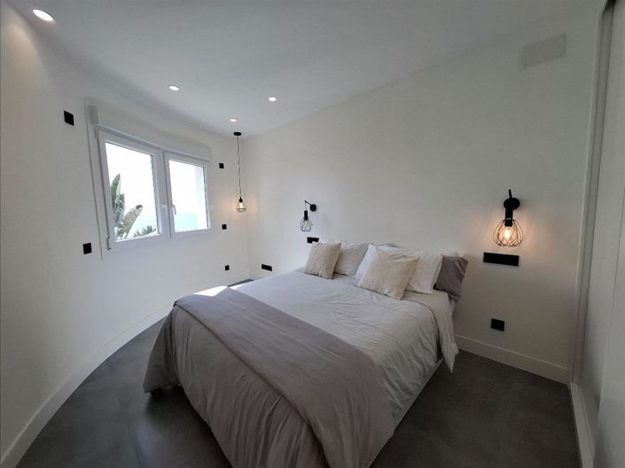 Image No.8-2 Bed Apartment for sale