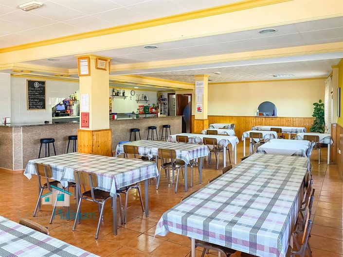 Image No.32-3 Bed Property for sale