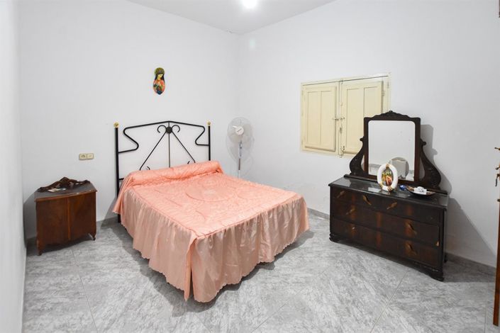 Image No.11-3 Bed Villa for sale