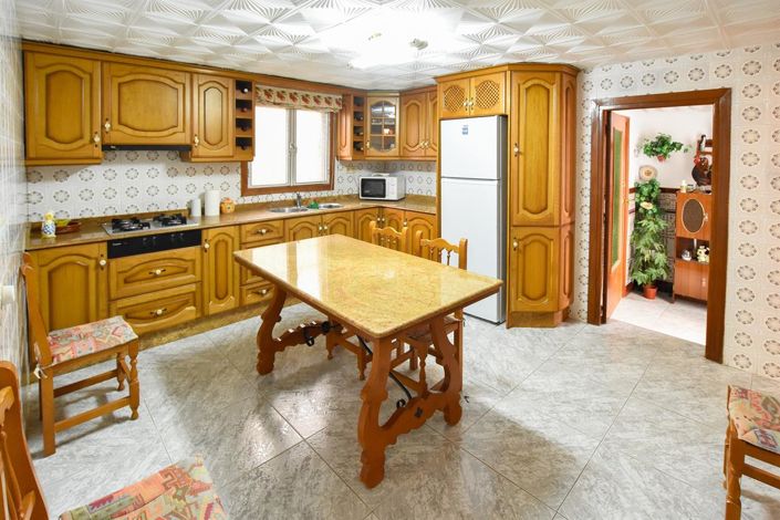 Image No.13-3 Bed Villa for sale