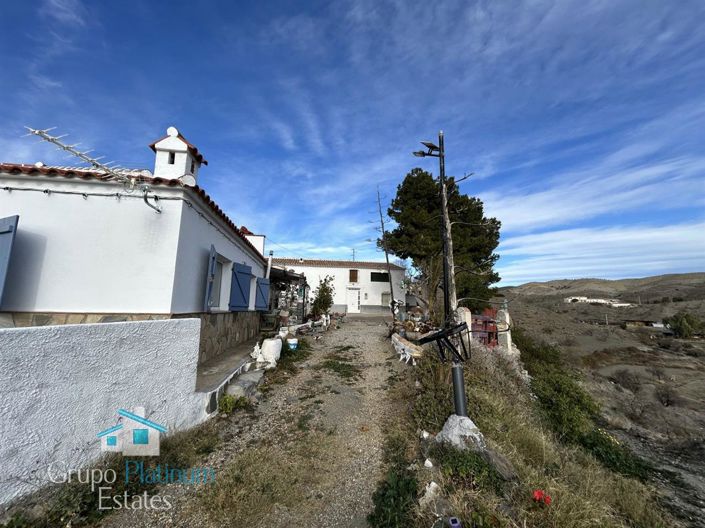 Image No.2-2 Bed Villa for sale