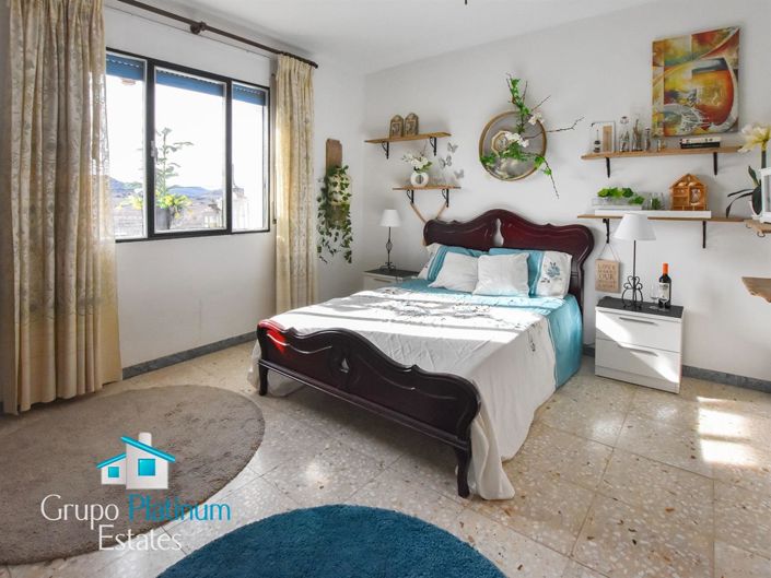 Image No.17-6 Bed Villa for sale