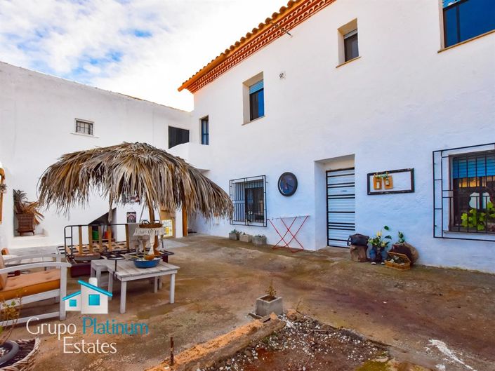 Image No.21-6 Bed Villa for sale