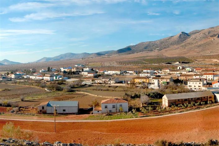 Image No.28-6 Bed Villa for sale