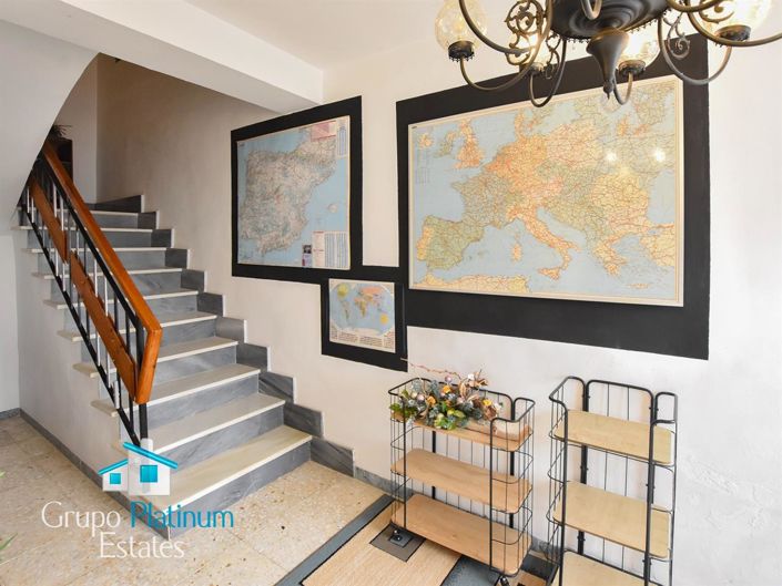 Image No.7-6 Bed Villa for sale