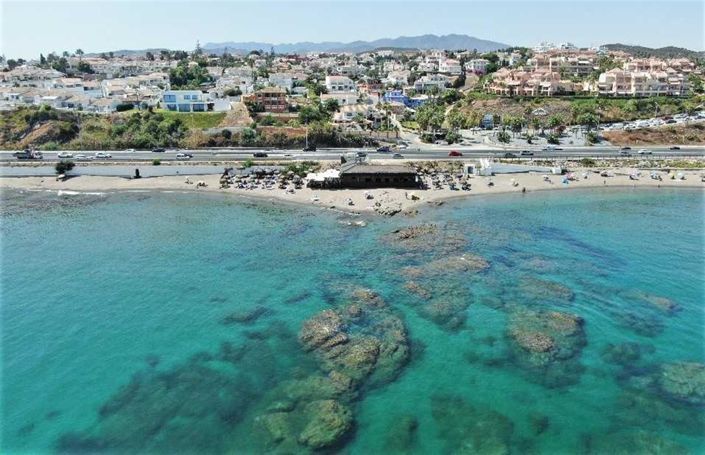 Image No.9-5 Bed Villa for sale