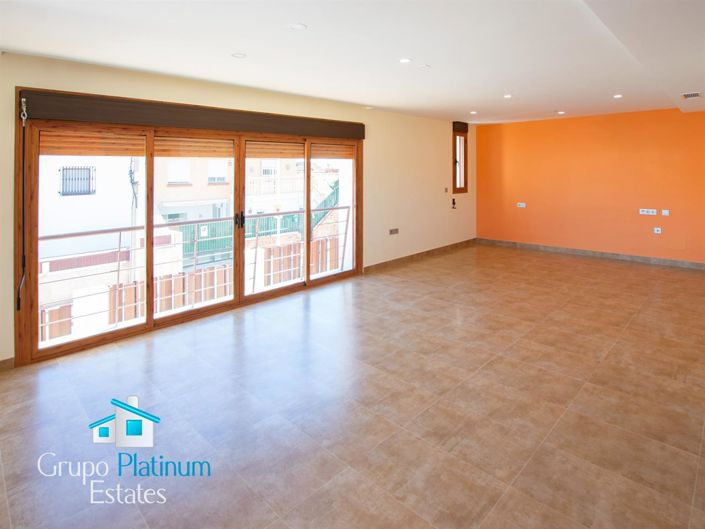 Image No.13-5 Bed Villa for sale