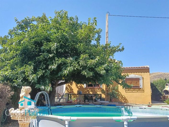 Image No.1-3 Bed Villa for sale