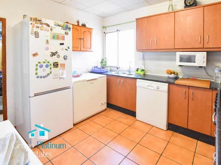 Image No.8-3 Bed Villa for sale