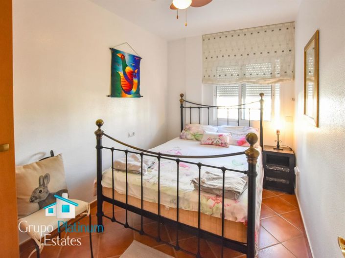 Image No.12-4 Bed Villa for sale