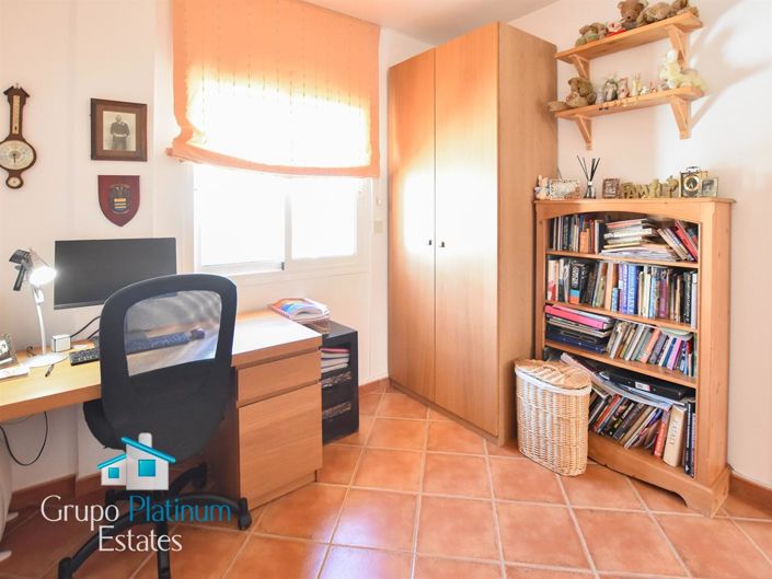 Image No.16-4 Bed Villa for sale