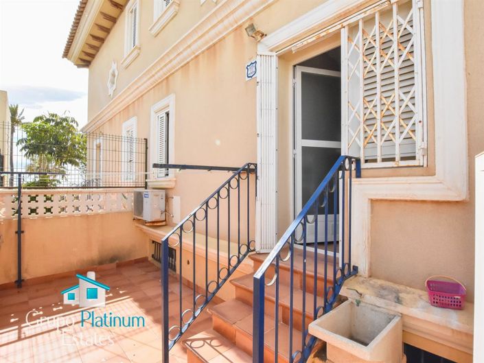 Image No.11-3 Bed Property for sale