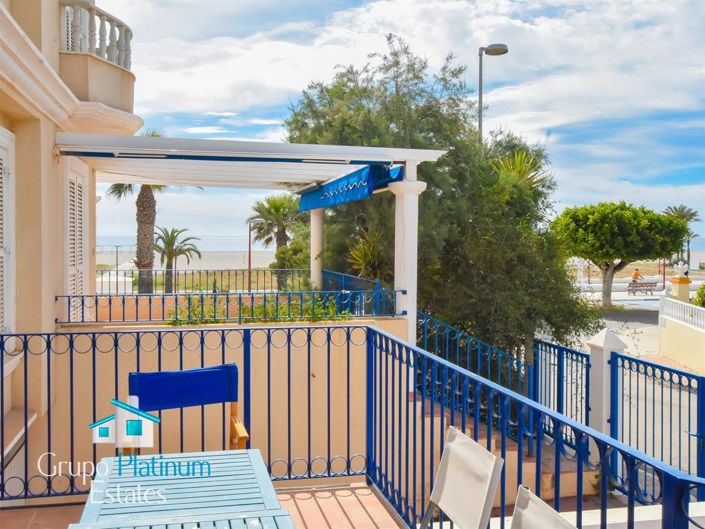 Image No.5-3 Bed Property for sale