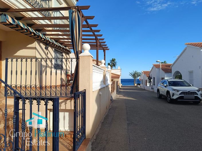 Image No.1-3 Bed Property for sale