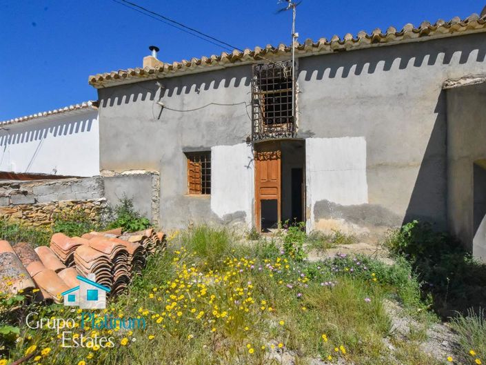 Image No.2-1 Bed Villa for sale