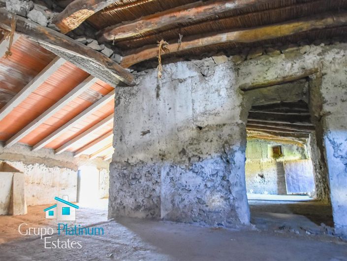 Image No.7-1 Bed Villa for sale