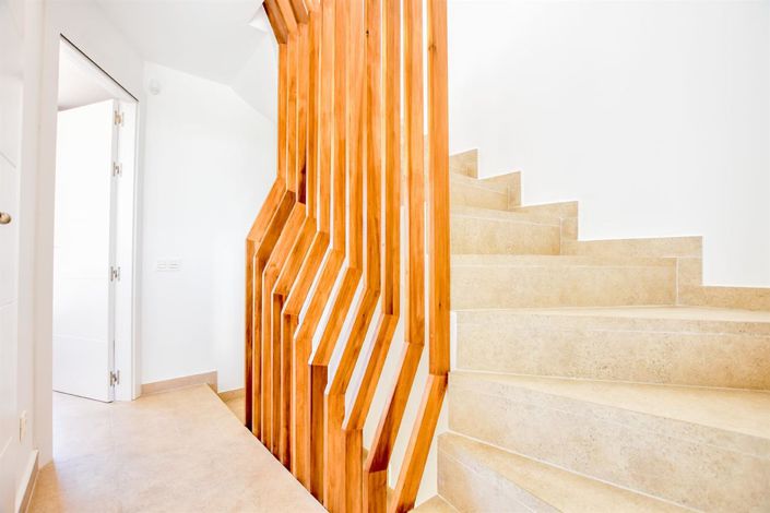 Image No.26-2 Bed Property for sale