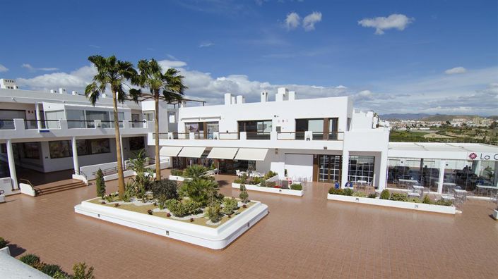 Image No.30-3 Bed Property for sale