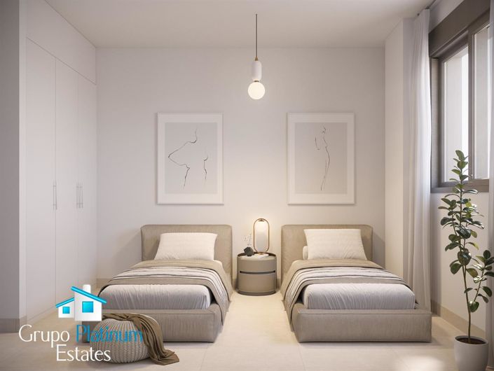 Image No.7-2 Bed Property for sale