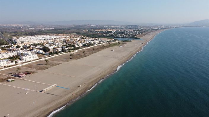 Image No.8-3 Bed Property for sale