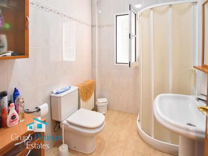 Image No.12-2 Bed Villa for sale