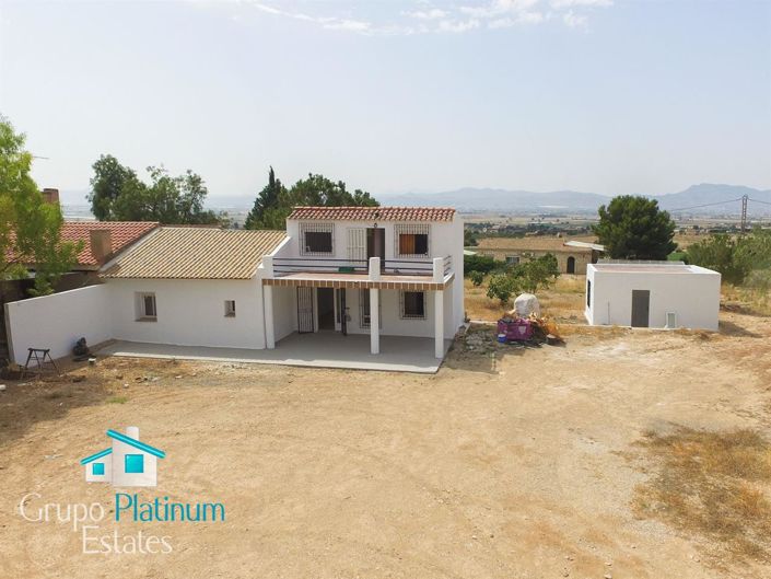 Image No.1-3 Bed Villa for sale