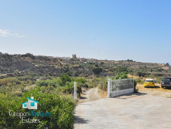 Image No.3-5 Bed Villa for sale