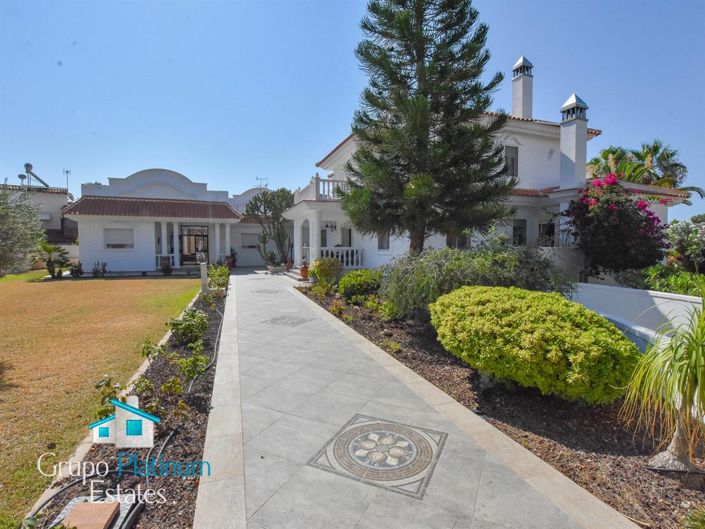 Image No.25-3 Bed Villa for sale