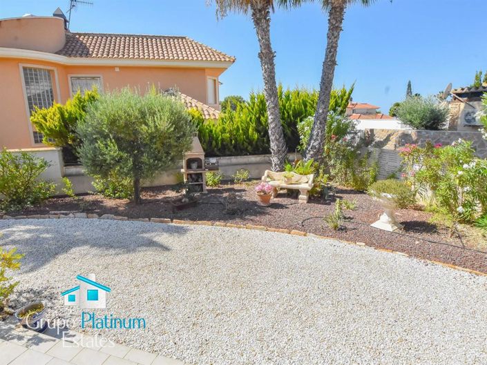 Image No.28-3 Bed Villa for sale