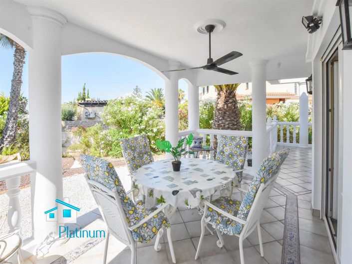 Image No.5-3 Bed Villa for sale