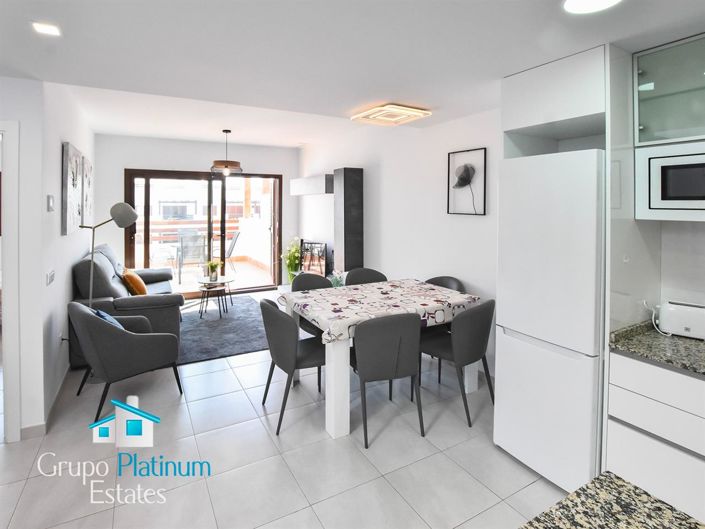 Image No.9-2 Bed Property for sale