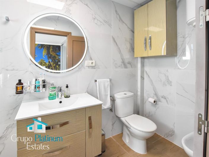 Image No.18-3 Bed Villa for sale