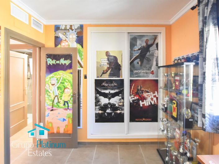 Image No.23-3 Bed Villa for sale