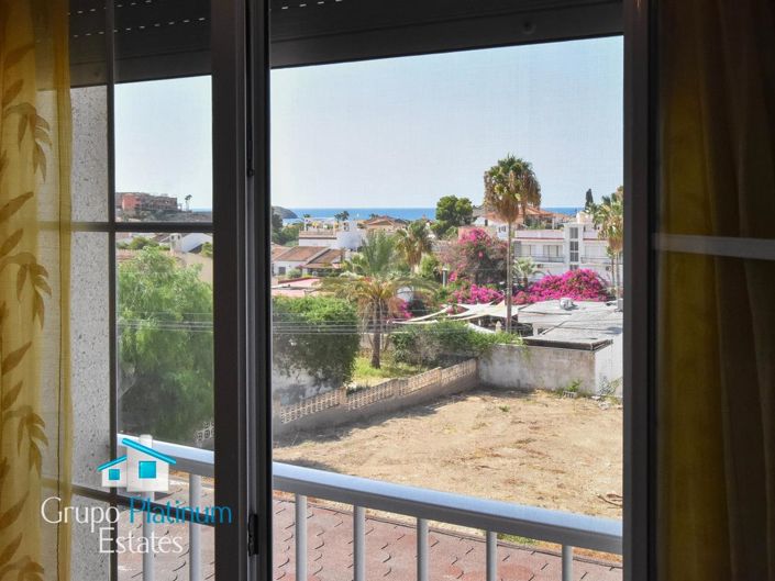 Image No.21-3 Bed Property for sale