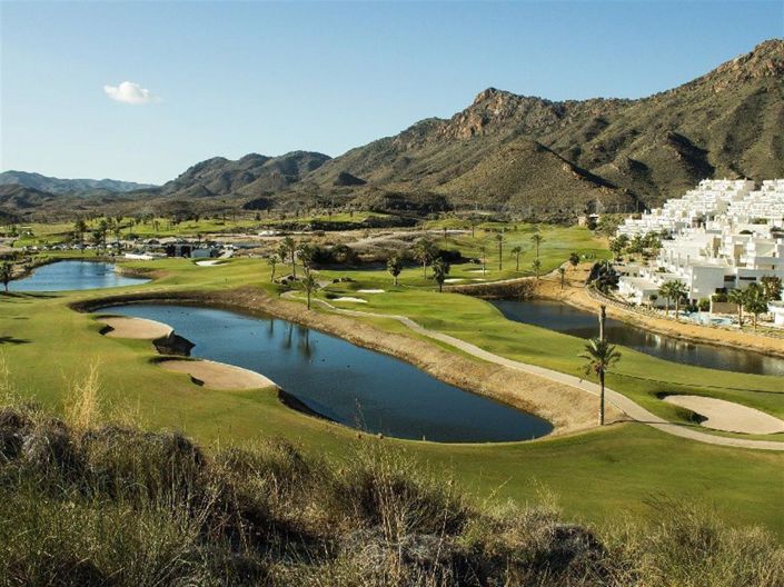 Image No.28-3 Bed Property for sale