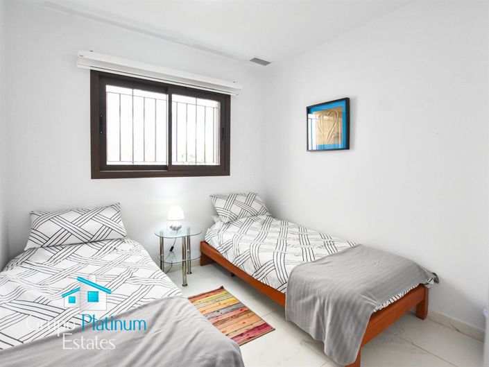 Image No.11-2 Bed Apartment for sale