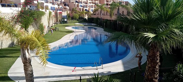 Image No.20-2 Bed Apartment for sale