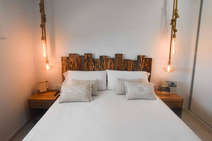 Image No.19-2 Bed Apartment for sale