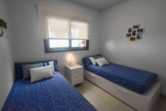 Image No.26-2 Bed Apartment for sale