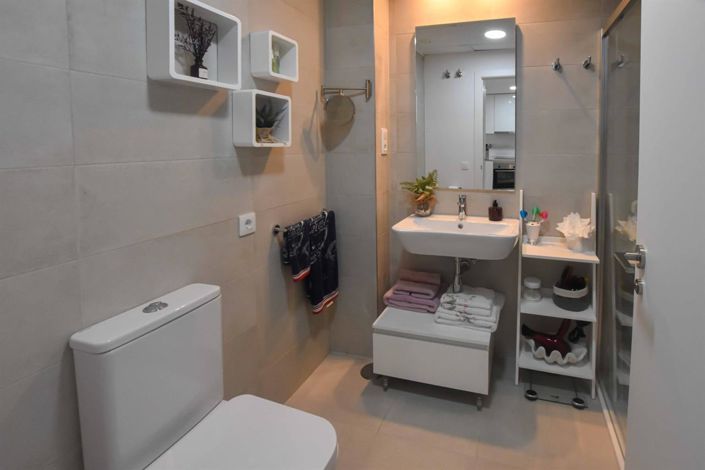 Image No.29-2 Bed Apartment for sale