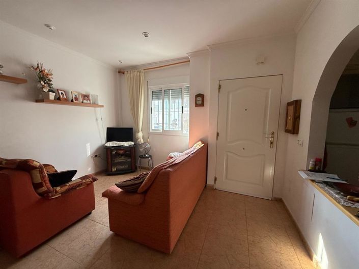 Image No.6-4 Bed Property for sale