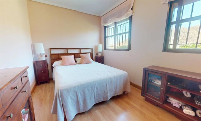 Image No.19-5 Bed Villa for sale