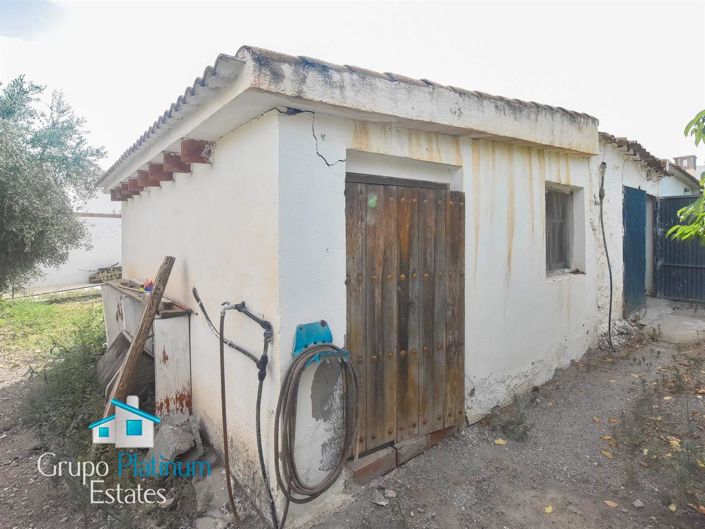 Image No.27-5 Bed Property for sale