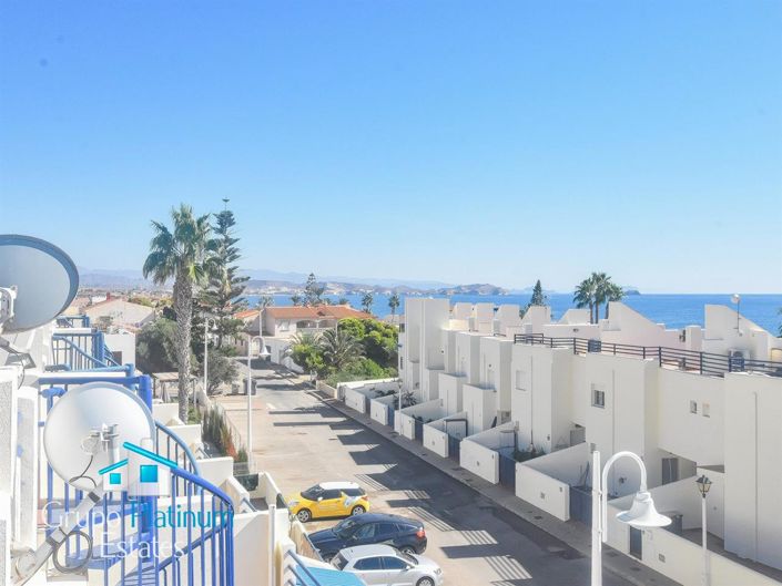 Image No.23-3 Bed Property for sale