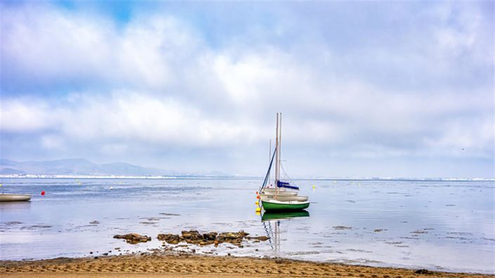 Image No.14-2 Bed Apartment for sale