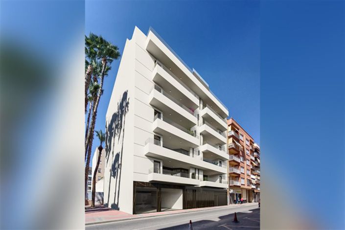 Image No.7-3 Bed Apartment for sale